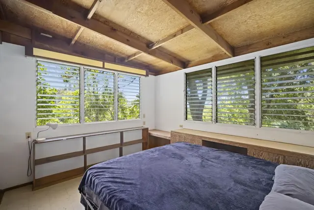 Listing Image for 100 E Kuiaha Rd 20 of 31