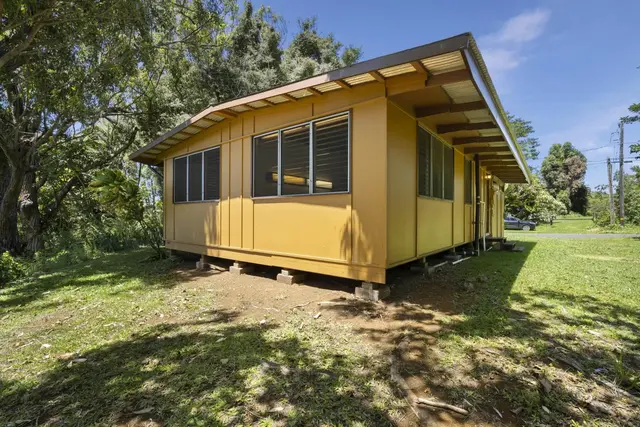 Listing Image for 100 E Kuiaha Rd 27 of 31