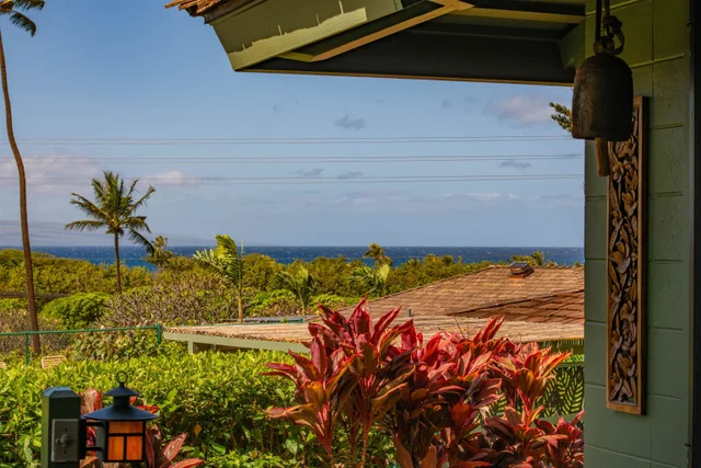 Listing Image for 2750 Kalapu Dr 18 4 of 50