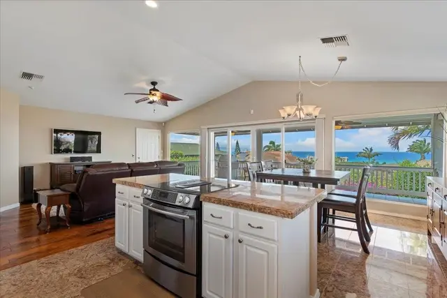 Listing Image for 41 Poinciana Dr 13 of 50