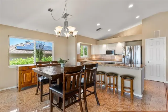 Listing Image for 41 Poinciana Dr 15 of 50