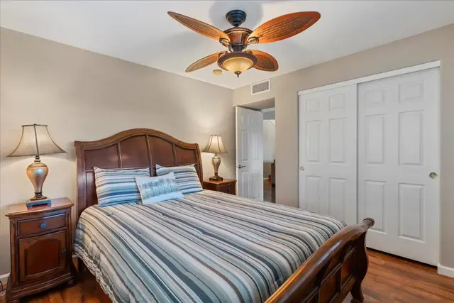 Listing Image for 41 Poinciana Dr 31 of 50