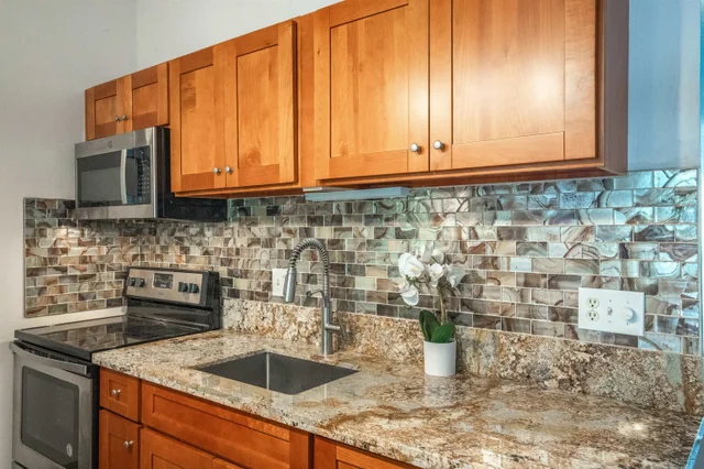 Listing Image for 4440 Lower Honoapiilani Rd 221 6 of 30