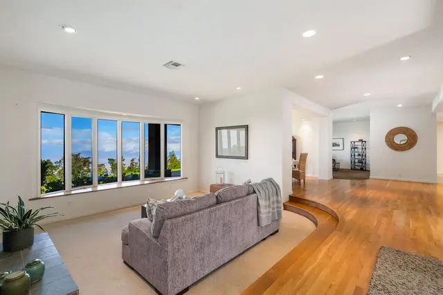 Listing Image for 25 Napoko Pl 15 of 36