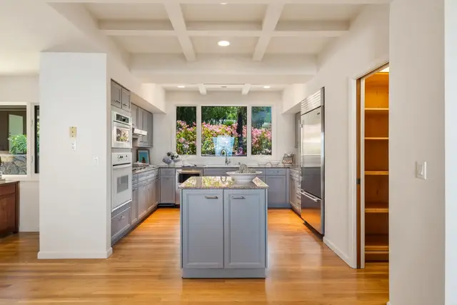 Listing Image for 25 Napoko Pl 16 of 36