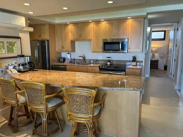 Listing Image for 3543 Lower Honoapiilani Rd F110 9b 4 of 27