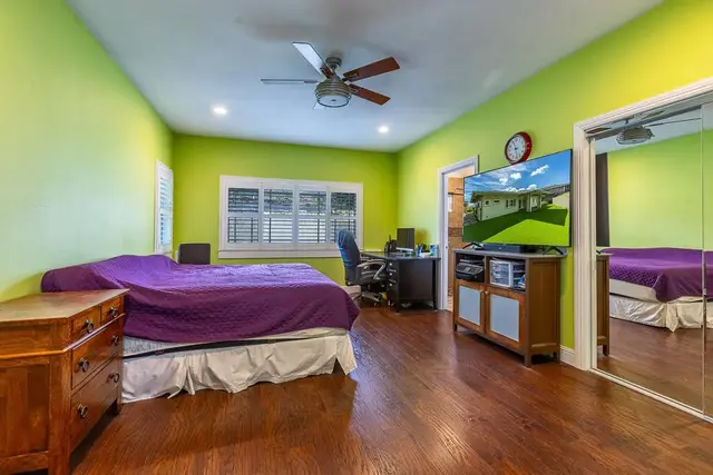 Listing Image for 55 Moolu St 14 of 37