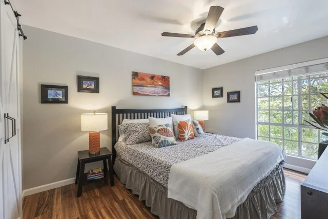 Listing Image for 140 Uwapo Rd 25-202 23 of 50