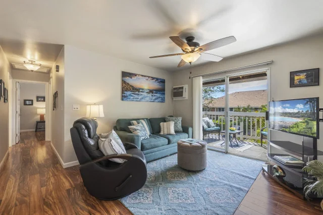 Listing Image for 140 Uwapo Rd 25-202 3 of 50