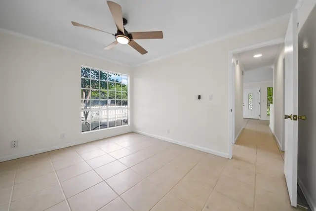 Listing Image for 140 Uwapo Rd 48-102 3 of 50