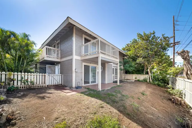 Listing Image for 140 Uwapo Rd 48-102 34 of 50