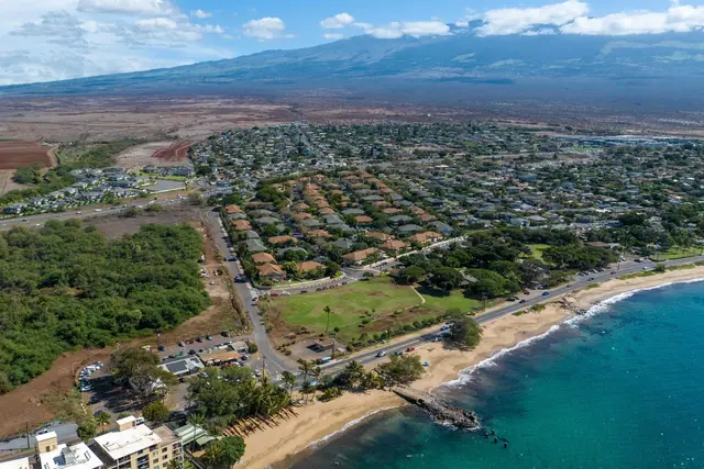 Listing Image for 140 Uwapo Rd 48-102 49 of 50