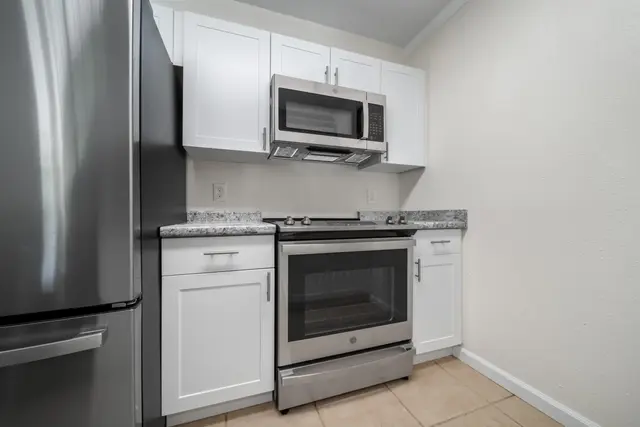 Listing Image for 140 Uwapo Rd 48-102 7 of 50