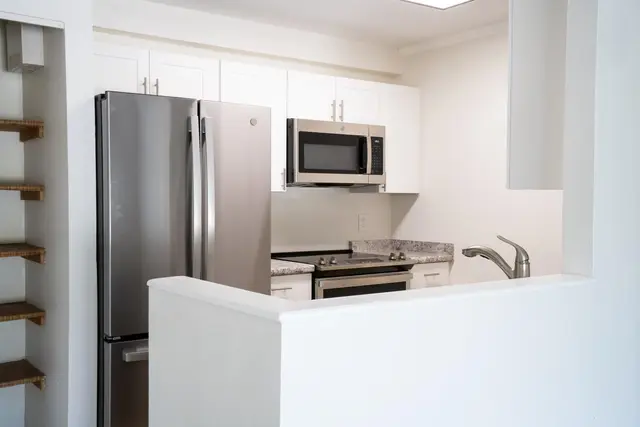 Listing Image for 140 Uwapo Rd 48-102 8 of 50