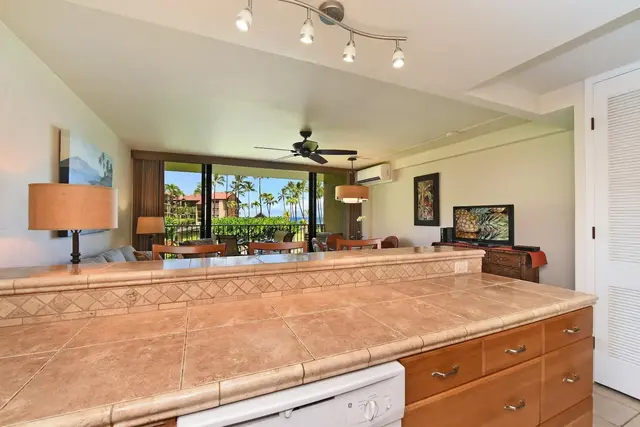 Listing Image for 3543 Lower Honoapiilani Rd H205 7 of 31