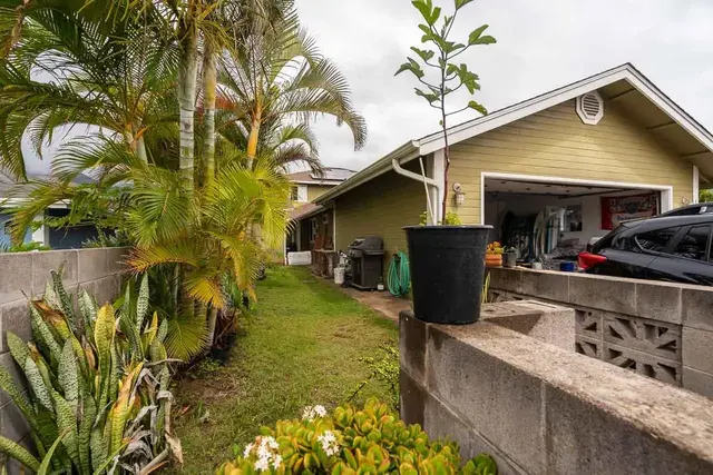 Listing Image for 1142 Hoalu Pl 24 of 24