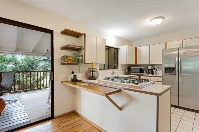 Listing Image for 621 Loulu Way 15 of 50