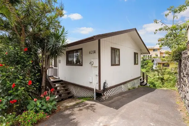 Listing Image for 621 Loulu Way 29 of 50