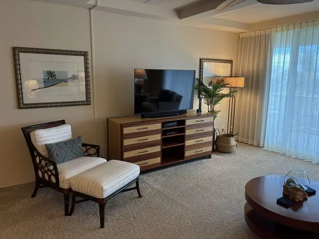 Listing Image for 2481 Kaanapali Pkwy 620f 15 of 44