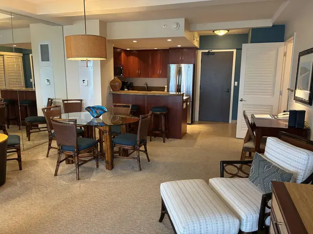 Listing Image for 2481 Kaanapali Pkwy 620f 4 of 44