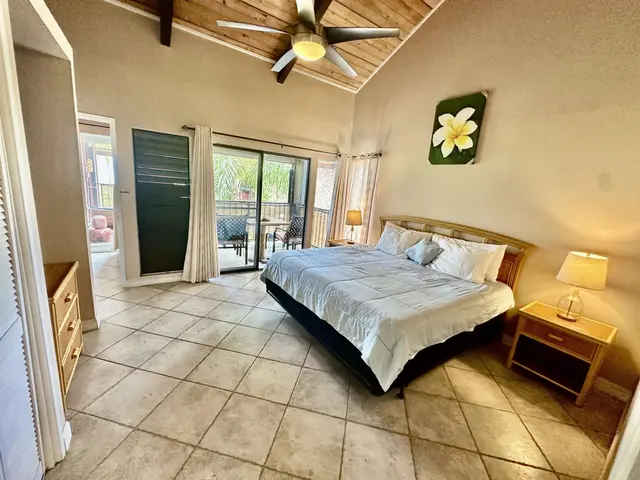 Listing Image for 1000 Kamehameha V Hwy 317b 18 of 36