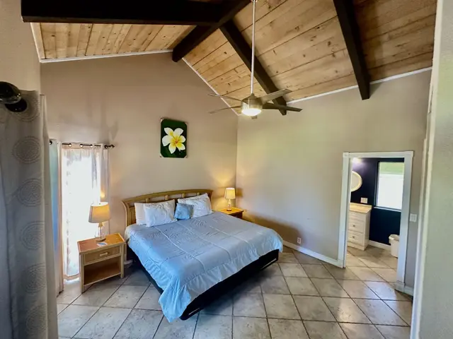 Listing Image for 1000 Kamehameha V Hwy 317b 23 of 36