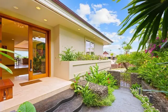 Listing Image for 160 Heleuma Pl 10 of 50