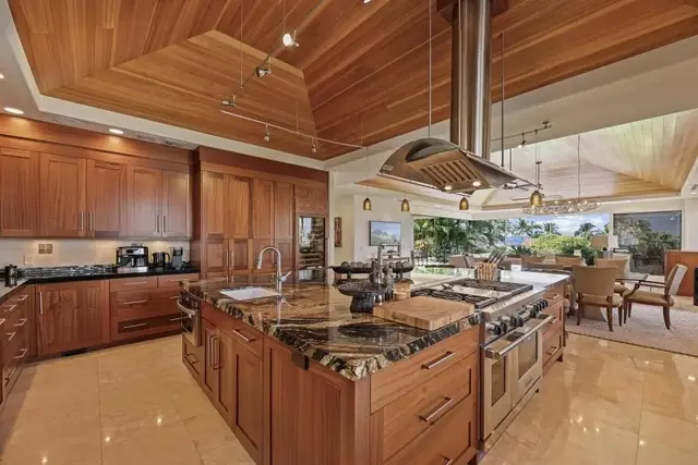 Listing Image for 160 Heleuma Pl 5 of 50