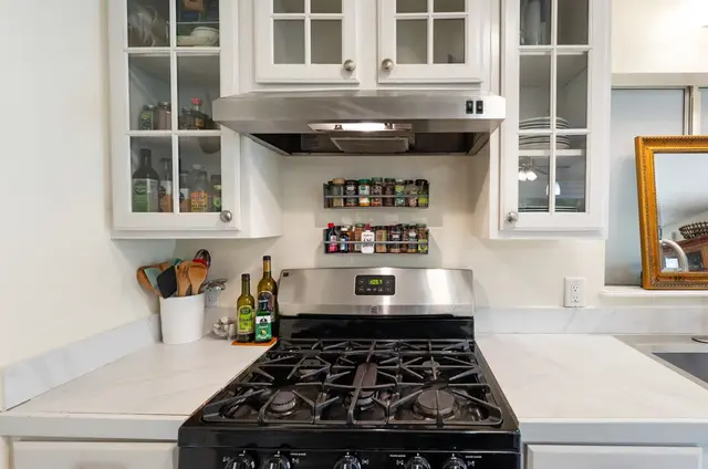 Listing Image for 3650 Piikea Pl 12 of 48