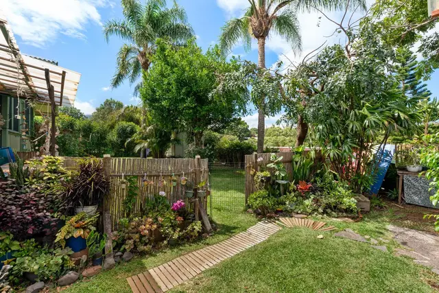 Listing Image for 3650 Piikea Pl 35 of 48