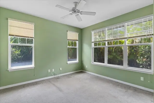 Listing Image for 237 Kuli Puu St 17 of 44