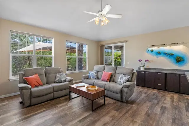 Listing Image for 237 Kuli Puu St 2 of 44