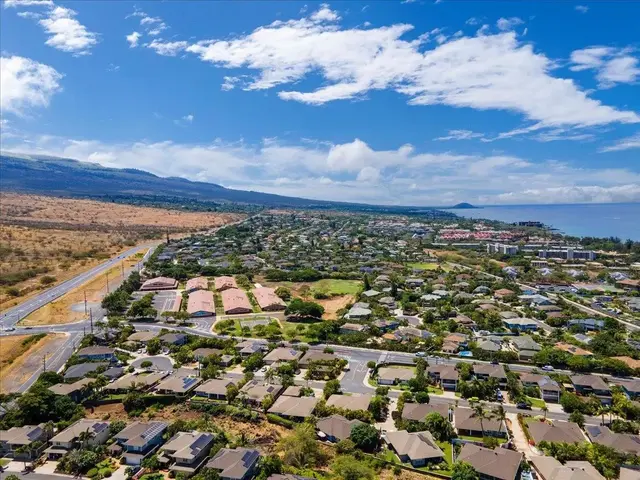 Listing Image for 237 Kuli Puu St 25 of 44