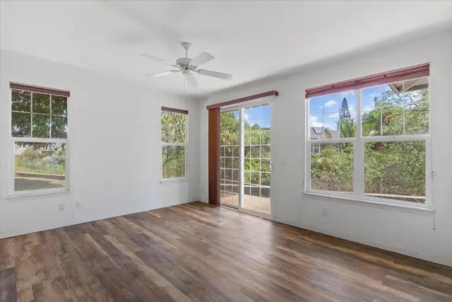 Listing Image for 237 Kuli Puu St 34 of 44