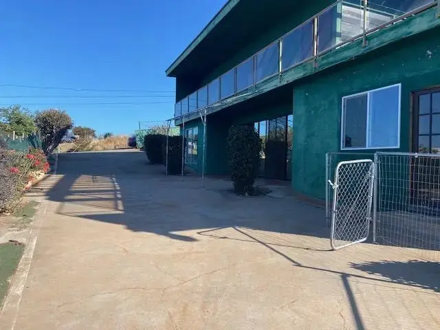 Listing Image for 42 Kamiloloa Pl 2 of 27