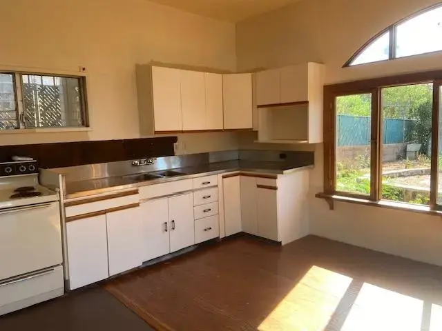 Listing Image for 42 Kamiloloa Pl 7 of 27