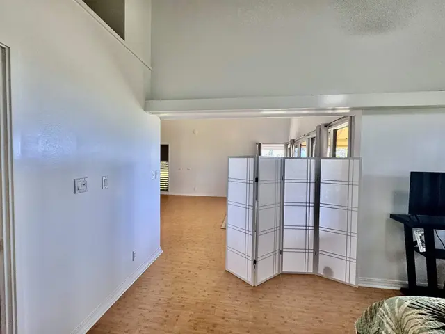Listing Image for 255 Kepuhi Pl 9c02-7b 19 of 37