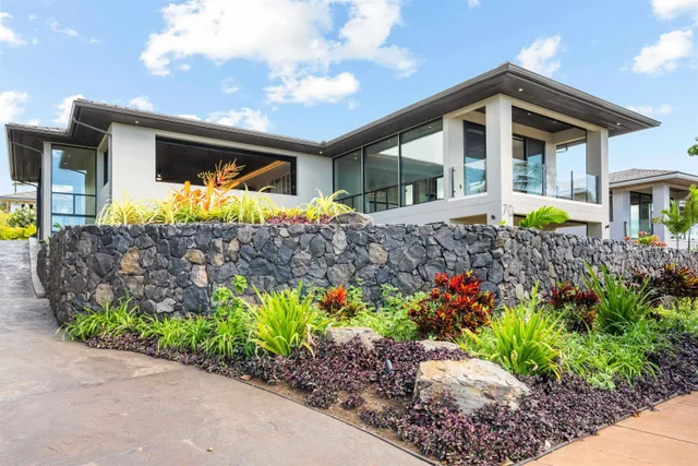 Listing Image for 70 Lewa Lani Pl 1 of 49