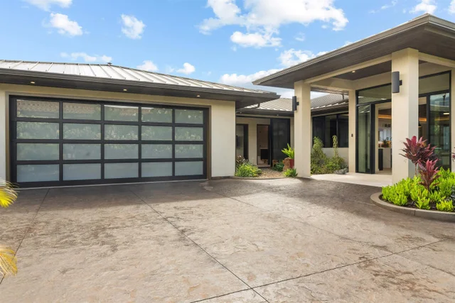 Listing Image for 70 Lewa Lani Pl 3 of 49