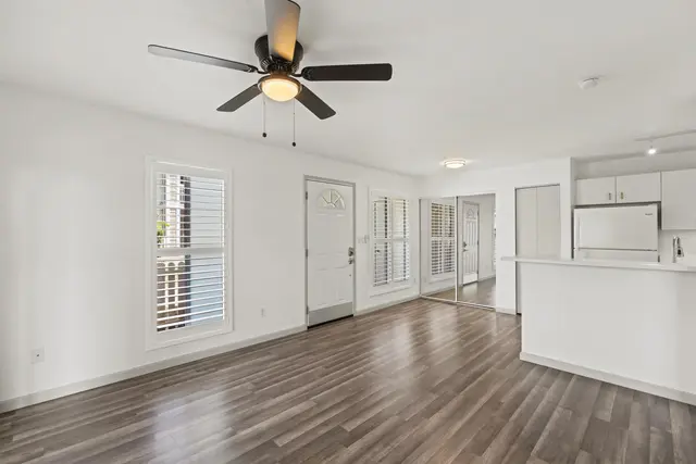 Listing Image for 25 Waipaa Ln 44-101 5 of 27