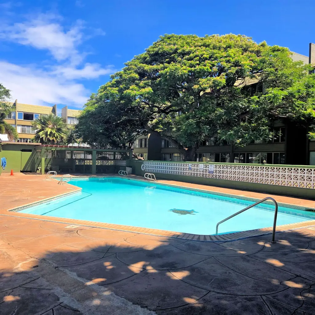 111 Kahului Beach Rd B-206, Kahului