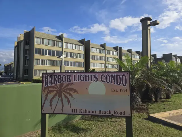 Harbor Lights B-206 - 111 Kahului Beach Rd B-206, Kahului, 410804 - 2/15