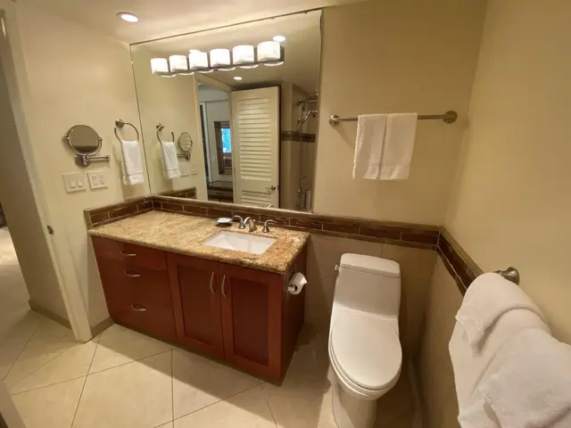 Listing Image for 2481 Kaanapali Pkwy 157 W 18 of 32