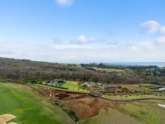 Listing Image for 265 Uki Uki Loop 13 of 31