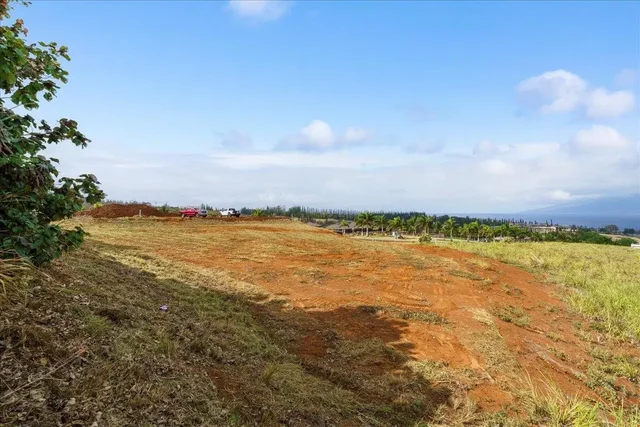 Listing Image for 265 Uki Uki Loop 23 of 31