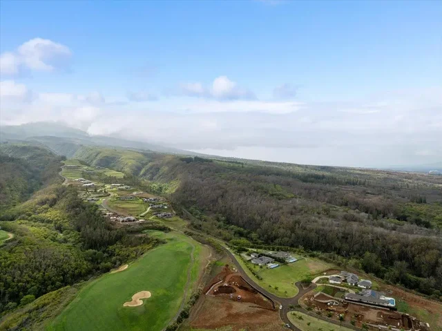 Listing Image for 265 Uki Uki Loop 28 of 31