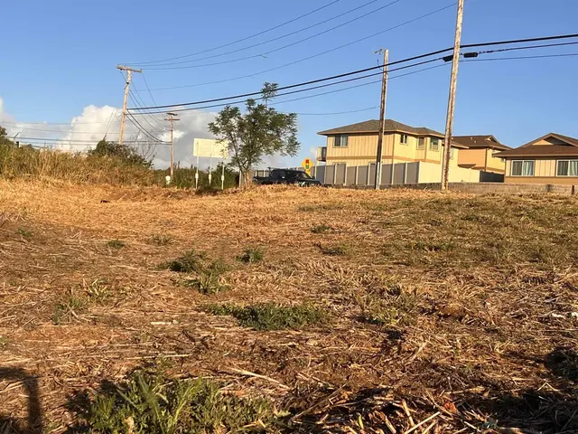 Listing Image for 850 Makani Rd 4 of 12