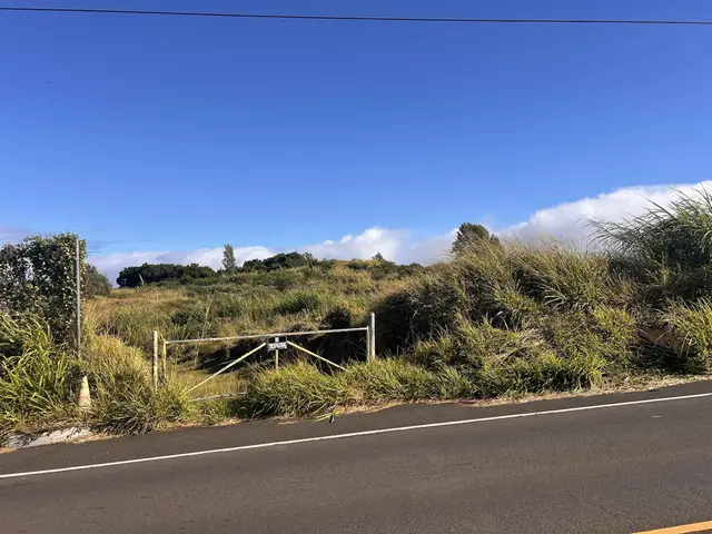 Listing Image for 850 Makani Rd 6 of 12