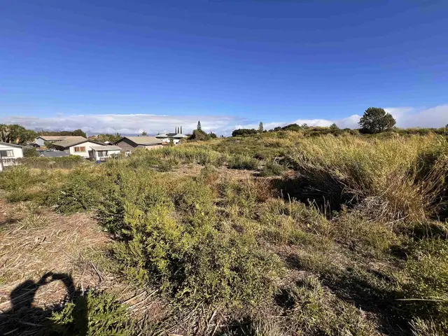 Listing Image for 850 Makani Rd 8 of 12