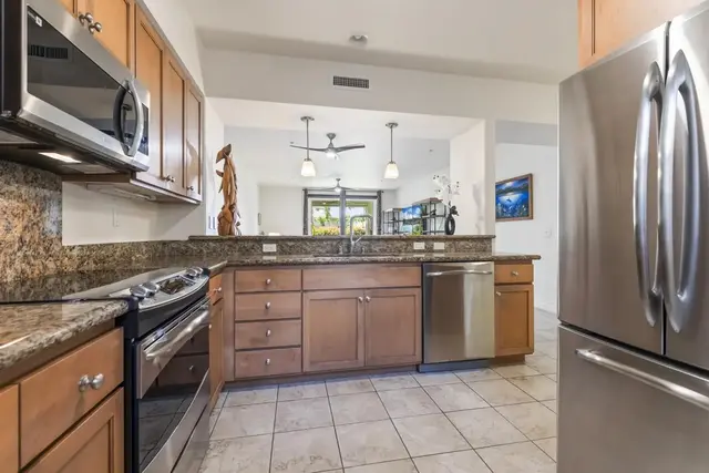 Listing Image for 18 Upena Ln E104 10 of 43
